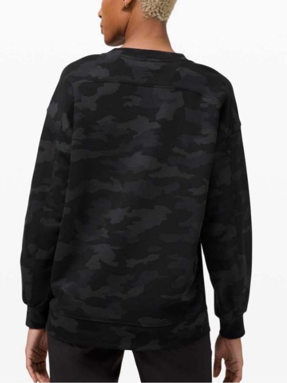 Lululemon Perfectly Oversized Crew Pullover Sweatshirt | Camo | Size 10 - Picture 2 of 6